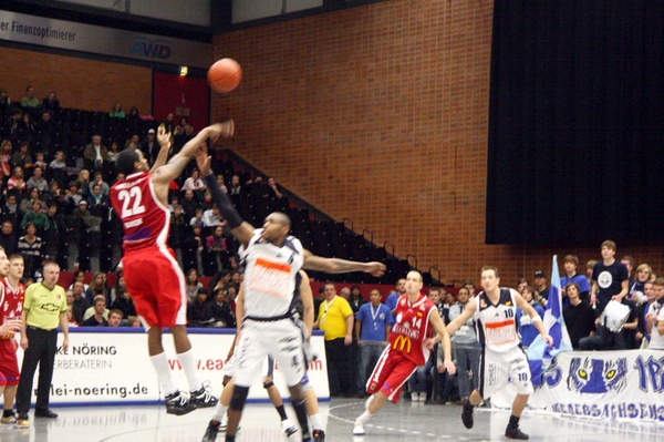 UBC_Tigers_vs_Osnabrueck   008.jpg